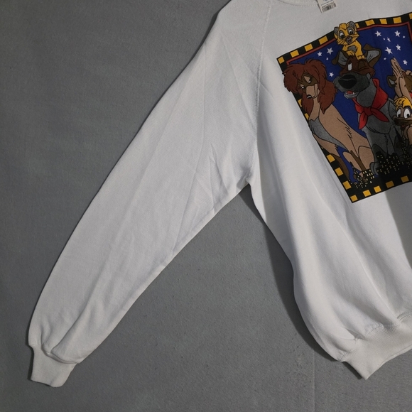 NWT VTG Disney Oliver And Company Crewneck Sweatshirt Made In USA Size XL - Picture 8 of 11